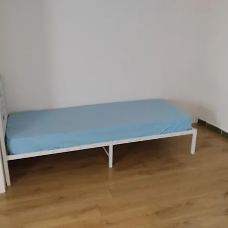 V Zahrade * Zalsi
